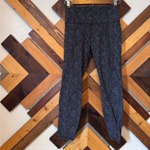 Athleta Black and White Static Print Leggings